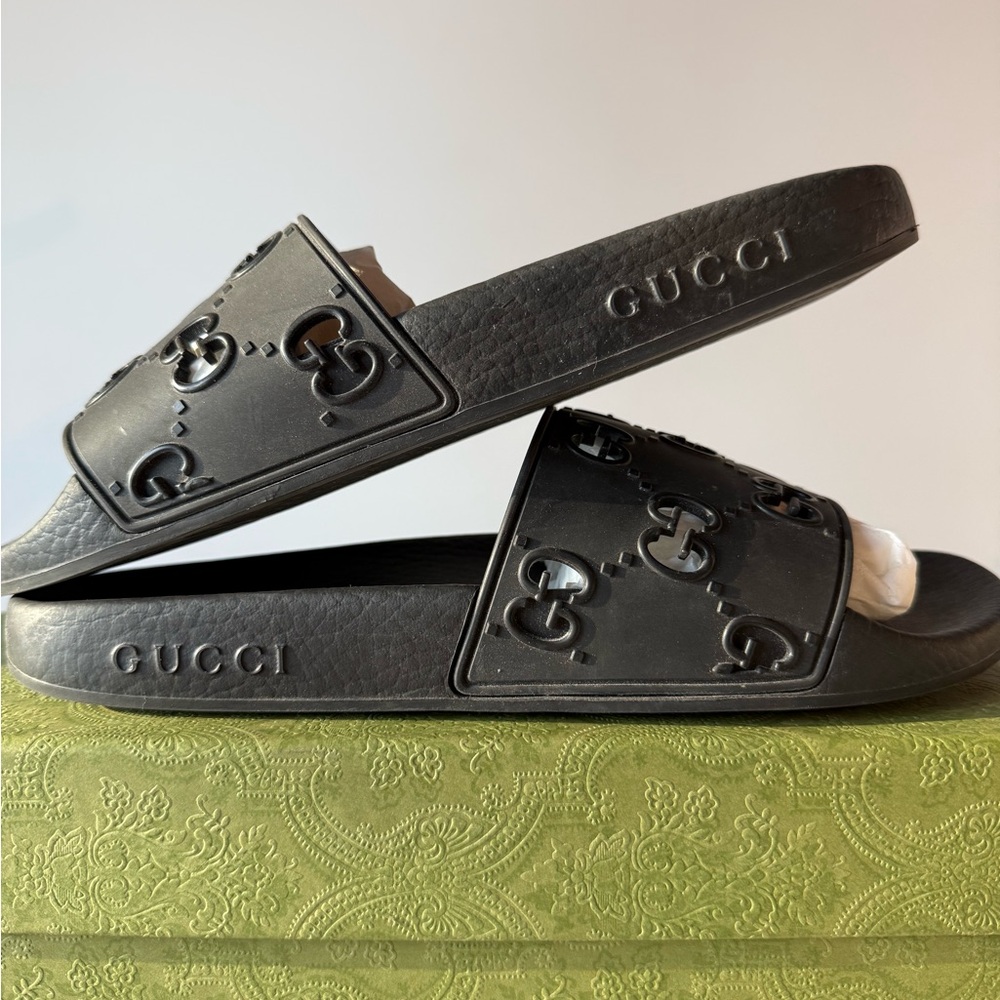 Rubber GG Monogram Perforated Womens Slide Sandals